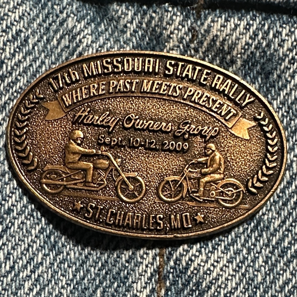 2009, 17th Missouri State Rally Pin, St Charles MO HOG (Harley Owners Group)